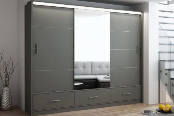 Schrank